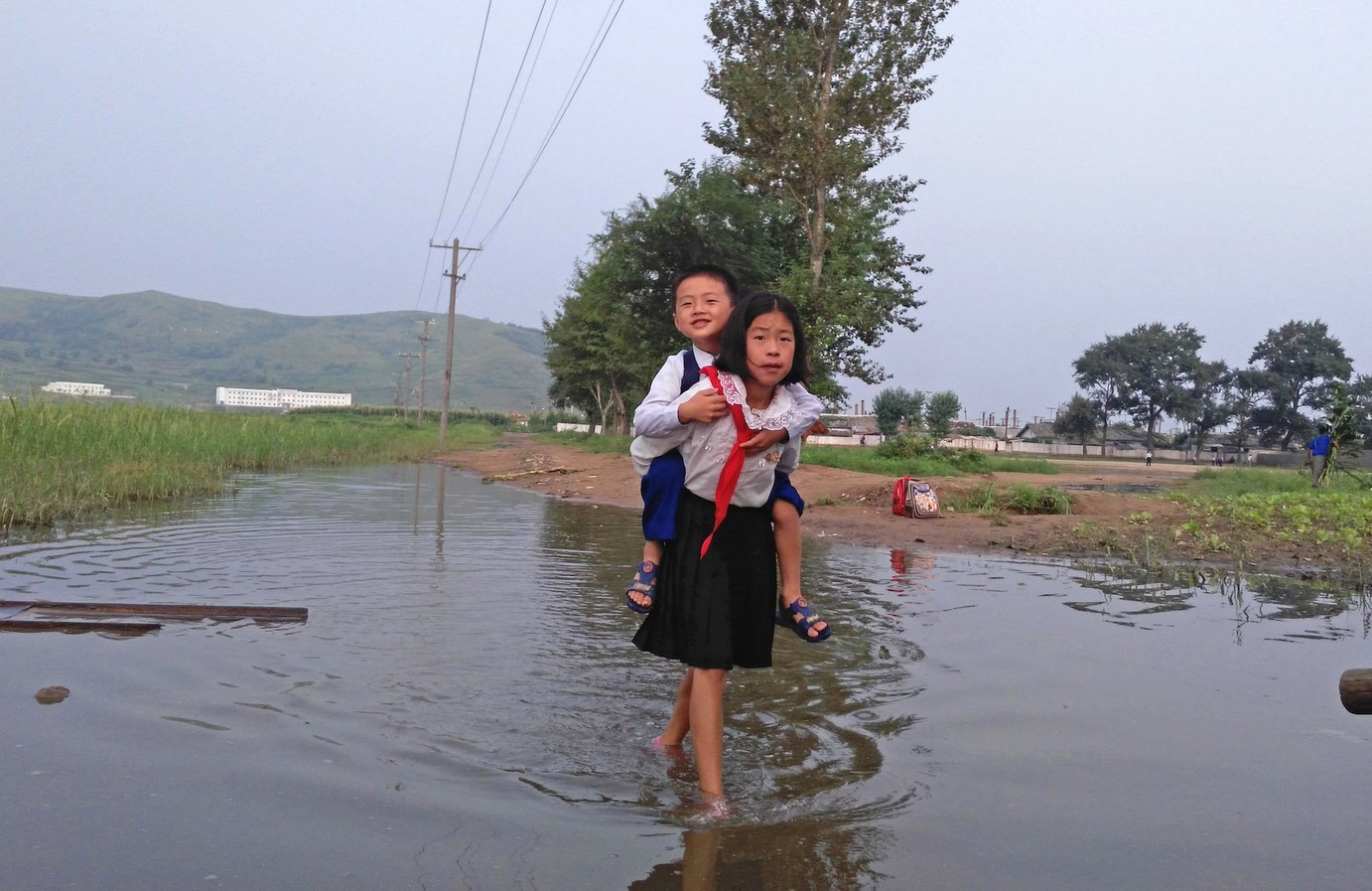 Những bức ảnh hiếm về cuộc sống người dân Triều Tiên ở nông thôn