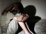 Cháu bé 12 tuổi bị ông lão U70 hiếp dâm