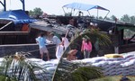 Tiền Giang: Sà lan, ghe tải va nhau khiến 130 tấn thức ăn chìm dưới sông Tiền
