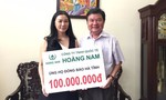 Công ty TNHH quốc tế Hoàng Nam ủng hộ đồng bào vùng lũ miền Trung 230 triệu đồng