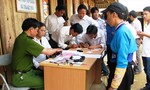 Thanh Hóa: Công an huyện về bản làm chứng minh thư cho người dân