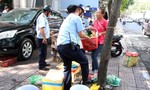TP.HCM: Lấn chiếm vỉa hè còn đâm Phó Chủ tịch phường bị thương