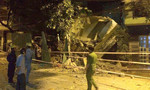 Hai căn nhà ở TP.HCM đổ sập trong đêm