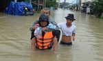 Hơn 1.800 hộ dân vùng ngập nước tại Quảng Nam được khẩn cấp sơ tán