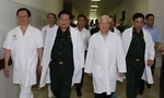 Tổng Bí thư Nguyễn Phú Trọng thăm hai nguyên lãnh đạo cấp cao