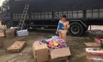 CSGT bắt lô hàng “khủng” đồ chơi trẻ em lậu