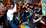 Cảnh sát Hong Kong bắt 6 người biểu tình chống khách du lịch Đại lục