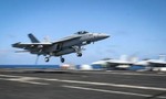 Tiêm kích F/A-18 của Mỹ rơi, 7 người dưới đất bị thương