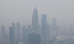 Cháy rừng ở Indonesia: Malaysia, Singapore chìm trong khói bụi