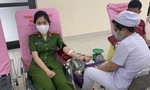 CBCS Công an TPHCM hăng hái hiến máu cứu người