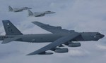 Nga điều 8 tiêm kích chặn 'pháo đài bay' B-52 của Mỹ