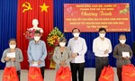 Bí thư Thành ủy TPHCM tặng quà tặng Tết tại tỉnh Tây Ninh
