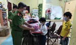 Trung tá Tạ Vũ Hòa, người 'đỡ đầu' lớp học tình thương Phú Định