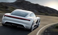 Porsche công bố dòng xe điện sạc 15 phút chạy được 400 km