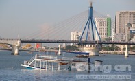 Lãnh đạo TP Đà Nẵng thấy 'xấu hổ' về vụ lật tàu trên sông Hàn