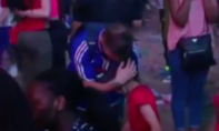 Clip: Cậu bé Bồ Đào Nha an ủi CĐV Pháp sau trận chung kết Euro