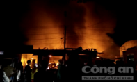 Cháy dữ dội tại chợ trung tâm huyện Kbang, thiệt hại hàng chục tỷ đồng