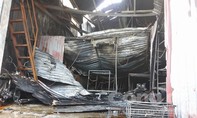 Cháy xưởng bánh, ít nhất 8 người tử vong