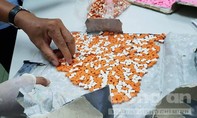 Hơn 12,5kg thuốc lắc chuyển về Sài Gòn bằng bưu phẩm