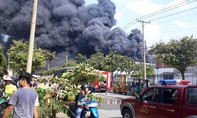 Cháy dữ dội trong khu công nghiệp ở Sài Gòn