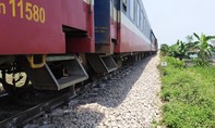 Một công nhân đường sắt bị tàu tông tử vong