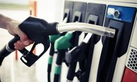 Giá xăng dầu đồng loạt giảm gần 600 đồng/lít từ chiều nay