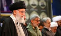 Lãnh tụ tối cao Iran rơi nước mắt đưa tiễn tướng Qassem Soleimani
