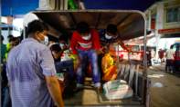 Lao động nhập cư: “Tử huyệt” chống dịch Covid-19 ở Singapore