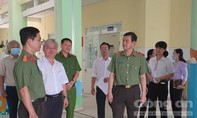 Thiếu tướng Lê Hồng Nam kiểm tra công tác bảo vệ bầu cử tại huyện Nhà Bè