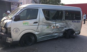 TPHCM: Xe đầu kéo “làm xiếc” trên Quốc lộ 1, nhiều người bị thương