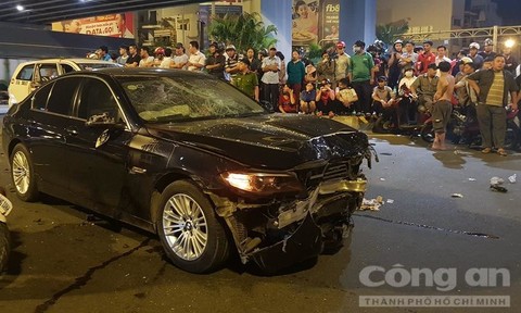 Vụ nữ tài xế lái BMW gây tai nạn Hàng Xanh Đừng có đổ lỗi tại chiếc giày   Báo Người lao động
