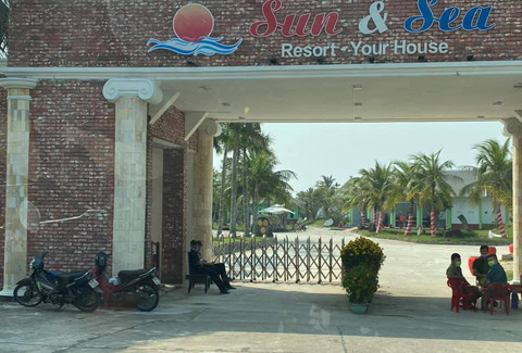 Sun And Sea Resort – nơi chăm sóc, cách ly 14 người tiếp xúc với ca nhiễm Covid-19 thứ 30 (là nữ du khách 66 tuổi quốc tịch Anh).
