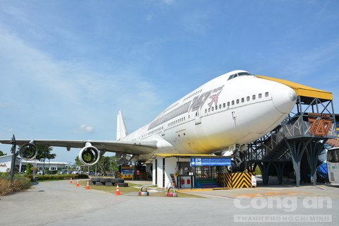 Xác máy bay Boeing được chuyển công năng thành tiệm cà phê ở Thái Lan