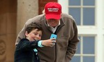 Ông Trump có thể sẽ rời mạng xã hội vì phải dùng điện thoại bảo mật