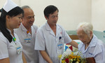 Can thiệp nội soi mật tụy ngược dòng cứu sống Mẹ Việt Nam anh hùng 104 tuổi