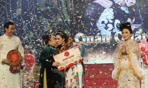 Thy Nhung giành giải quán quân cuộc thi cải lương Trăm năm ánh Việt