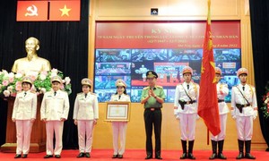 Cục Y tế Công an nhân dân đón nhận Huân chương Quân công hạng Nhì