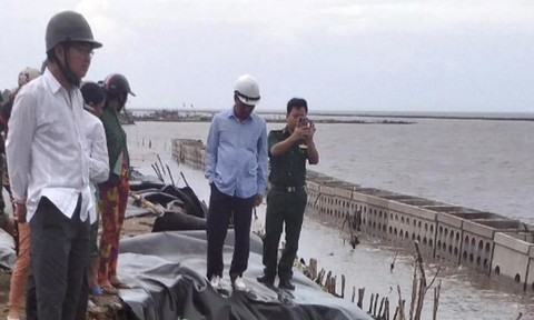 Sạt lở uy hiếp tuyến đường Hồ Chí Minh ở Cà Mau: Mỏi mòn chờ kinh phí - Vimarsana News