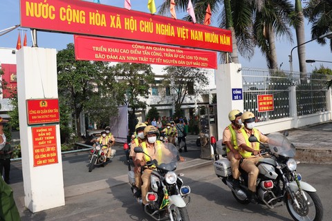 Công an quận Bình Tân mở cao điểm tấn công, trấn áp tội phạm